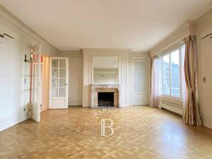 Vendu - Appartement 6 Pièces 175 m2 Lille