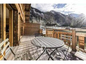 Maison à vendre 132 m2 Chamonix-Mont-Blanc CHAMONIX - 1 995 000 €