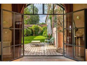 Vendu - Maison 8 Pièces 227 m2 Colombes