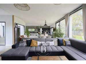 Vendu - Maison 6 Pièces 182 m2 Loos