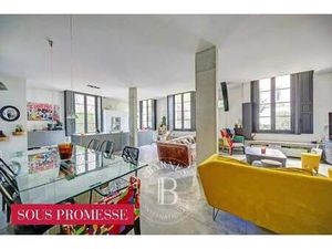 Vendu - Maison 6 Pièces 160 m2 Versailles Saint-Louis