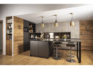 Renovated Farmhouse With Panoramic Views