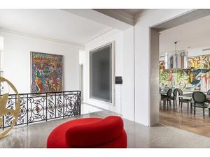 Paris 16th District – A Sumptuous 4-bed Apartment