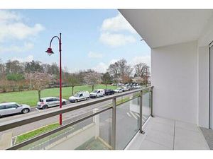 À VENDRE À GRETZ-ARMAINVILLIERS 3 PIECES AVEC BALCON ET PAKRING