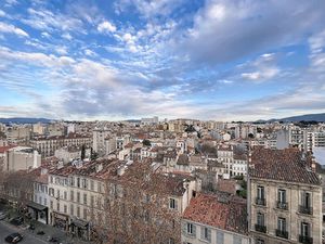 Appartement 2 chambres lumineux et traversant