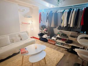 BORDEAUX - CHARTRONS - STUDIO