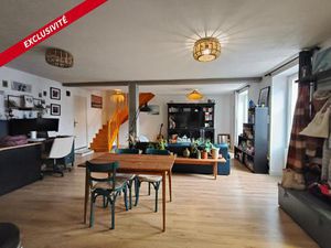 Maison 4 pièces 92m2 Cour/jardin