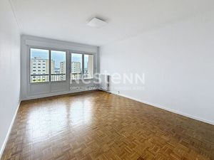 Location appartement 3 pièces 73 m² à Bron (69500)