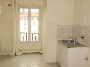 CHOISY LE ROI -CENTRE VILLE - F1 - 24 M2