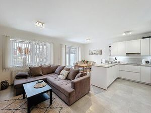 Rez-De-Chaussée à louer à rue Charles Capelle 39 Ciney (VBD69045)