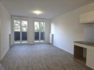 Appartement - 1er étage - 40 25 m2 - 2 pièces - Non meublé