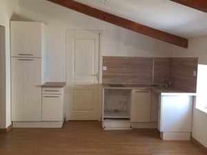 ST CHAMAS  APPARTEMENT T2
