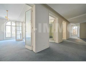 Bureaux 5 pièce(s) 214 m2