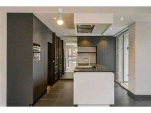 Appartement duplex avec garage souterrain  centre Halle