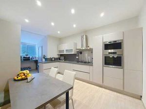 OFFRE APD 399K - MAISON UNIFAMILIALE + COUR