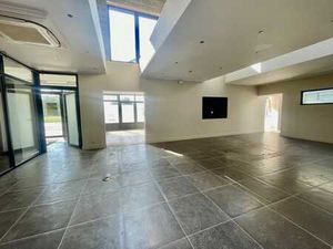 Rez de chaussé commercial idéalement situé hannut