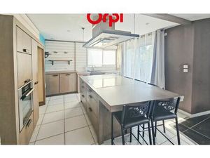 Location maison  200 m² T-5 à Vibraye  1 250 €