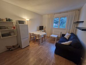 A LOUER SAINT MANDRIER  Résidence familiale  sécurisée avec