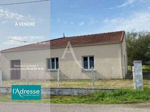 Vente Maison à Saint-Hilaire-de-Chaléons (44680) : à vendre / 135m² Saint-Hilaire-de-Chalé