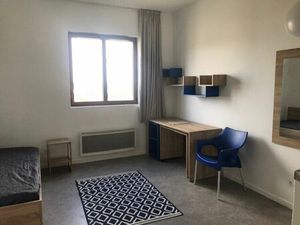 Location appartement 1 pièce 19 m² à Caluire-et-Cuire (69300)