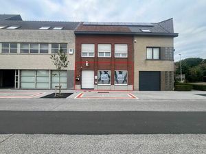Surface commerciale à louer à Steenweg 93 Gavere (RBU96767)