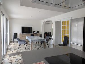 Maison rénovée en campagne  un havre de tranquillité sur 4600 m² !