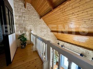 Maison de caractère avec volumes généreux et confort moderne - Le Thillay