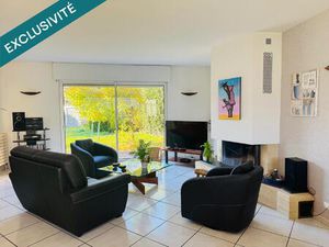 NIORT MAISON FAMILIALE 4CH JARDIN GARAGE