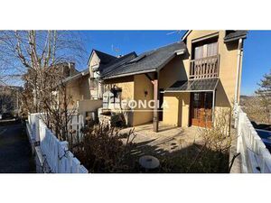 Maison 4 pièces avec sous-sol complet - Rue de Camonil