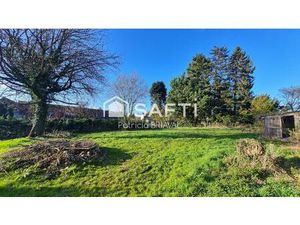 TERRAIN CENTRE VILLAGE