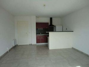 Location Appartement 3 pièces à Saint-Jean-de-Monts (85160) : à louer 3 pièces / 55m² Sain