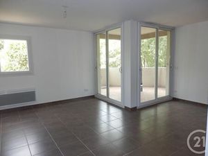 Appartement T3 à louer - 3 pièces - 64 50 m2 - Marseille - 13012 - PROVENCE-ALPES-COTE-D-A