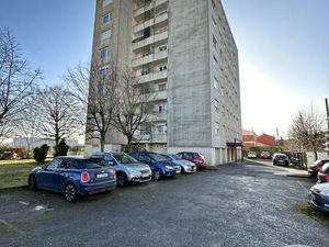 Appartement à louer - 4 pièces - 75 m2 - Maizieres Les Metz - 57 - LORRAINE