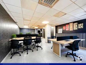 Espace commercial de 94 m² à vendre dans Ciney centre