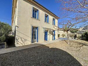 Belle Maison De Maître De 218 M2 Avec Jardin  Piscine Et Sous-Sol