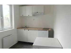 Location appartement  m² T-1 à Maubeuge  400 €