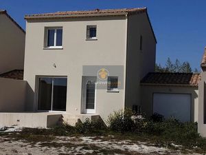 Location Maison 4 pièces 83 m2 à Bollène