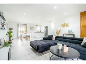 Vente maison 5 pièces  90.00m²  Montreuil