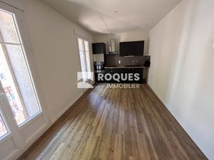A Louer ! Lamalou-les-Bains  F2 entièrement rénové en 2ème é