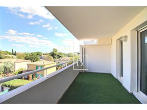 Montpellier Village T3 67m2 A LOUER avec terrasse + parking