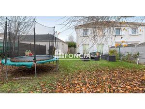 Maison 4 pièces avec grand jardin de 243m2 plein sud proche gare de Lieusaint