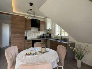 Vente Appartement 5 pièces à Bagnoles-de-l'Orne (61140) : à vendre 5 pièces / 62m² Bagnole