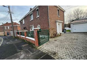 Maison Valenciennes 102 m² T-4 à vendre  185 000 €
