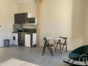 Appartement F1 à louer - 1 pièce - 32 85 m2 - Chateauroux - 36 - CENTRE