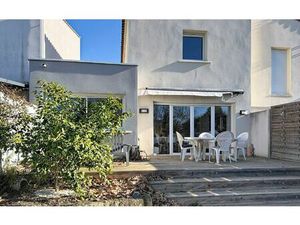 Maison Lunel-Viel 101 m² T-4 à vendre  349 000 €