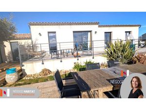 VILLA CONTEMPORAINE PLAIN PIED PISCINE