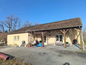 Maison contemporaine de 144 m² à Beaumont-Du-Perigord