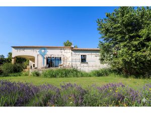 Villa 6pièce(s) 5chambre(s) 180 m² Uzès (30700)