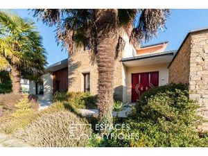 Vente Maison Piscine à Janzé (35150) : à vendre Piscine / 196m² Janzé