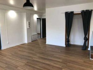 Location Appartement 3 pièces à La Chèze (22210) : à louer 3 pièces / 70m² La Chèze